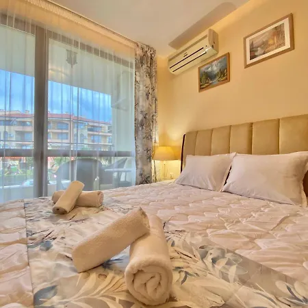 Royal Bay 2 - Private Apartment - Bsr *